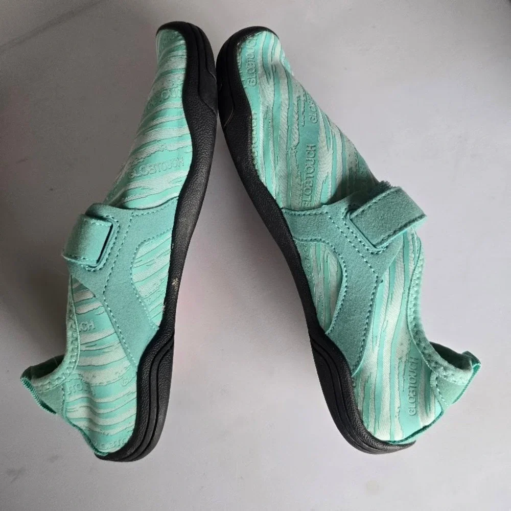 GlobTouch Water Shoes Kids Sz 3 Mint Green Beach Pool‎ Summer Sporty Aqua Socks